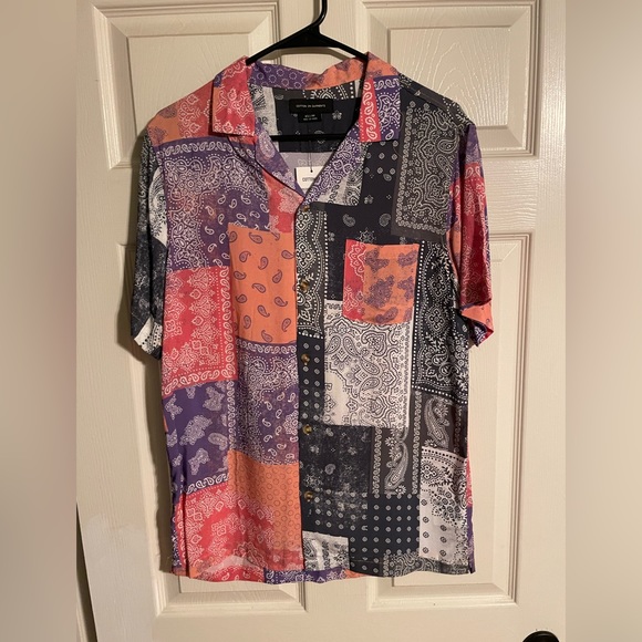 Men’s NWT cotton on short sleeve bandanna print button down shirt - Picture 1 of 3